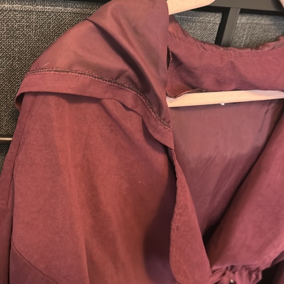 ▪️ SHEIN ▪️ Burgundy Lightweight Jacket - Picture 2 of 12